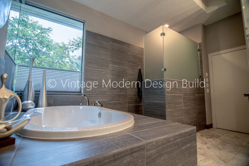 Minimalist Modern Bathroom Renovation - Austin, TX - Image 2