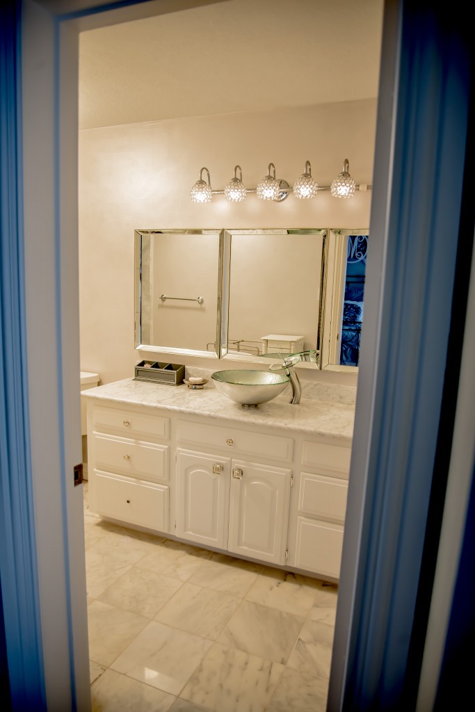 Minimalist Modern Carrara Bianca Bathroom remodel in Austin Tx