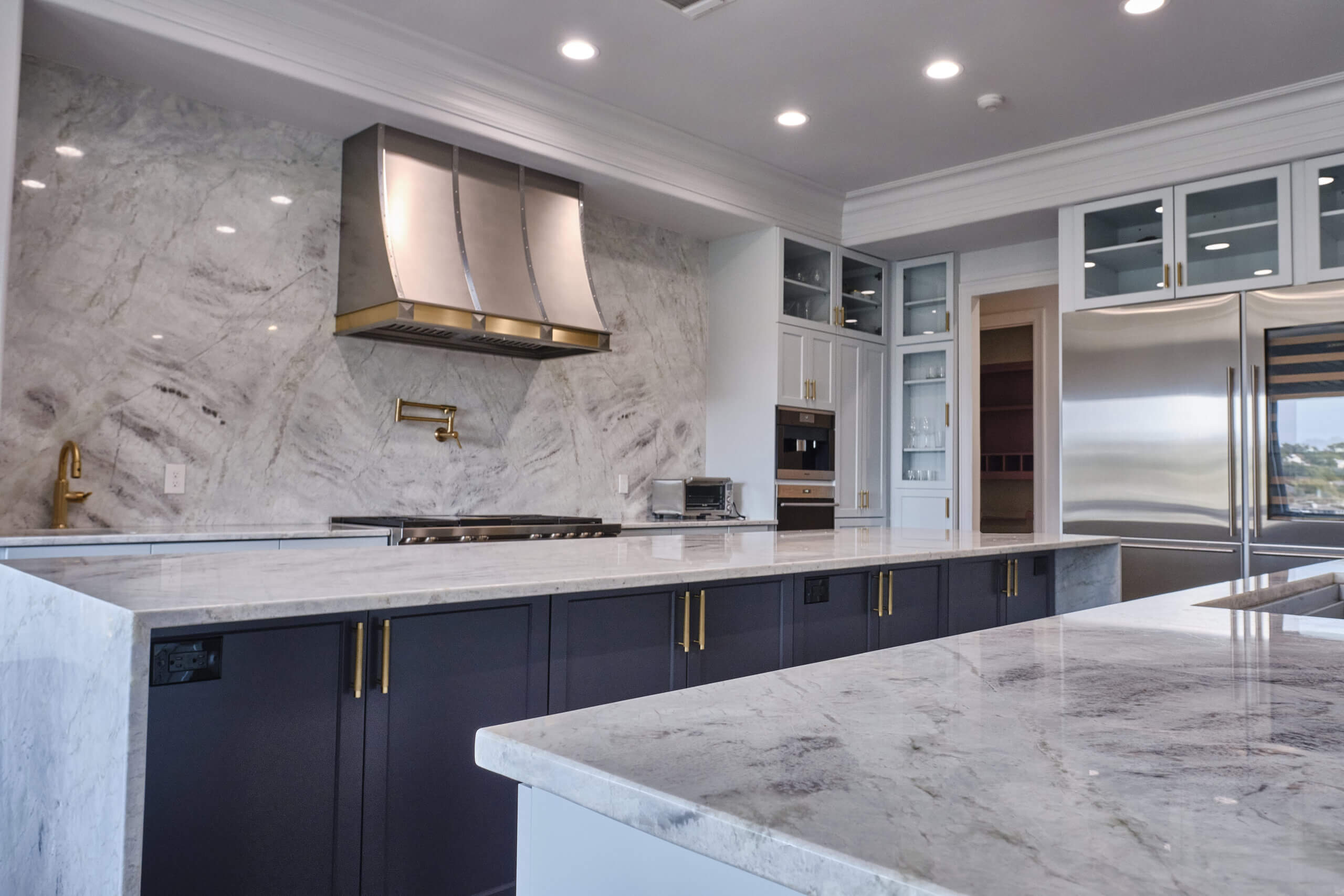 Luxury Kitchen Remodeling Austin TX / Westlake Hills by Vintage Modern Design Build- Kitchen & Bathroom Remodeling Contractor Austin TX